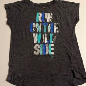 Old Navy T-shirt Run on the Wild side, size 10-12